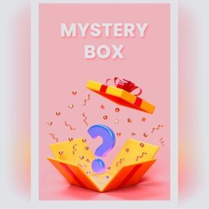 Mystery Box - 10 items - NWT